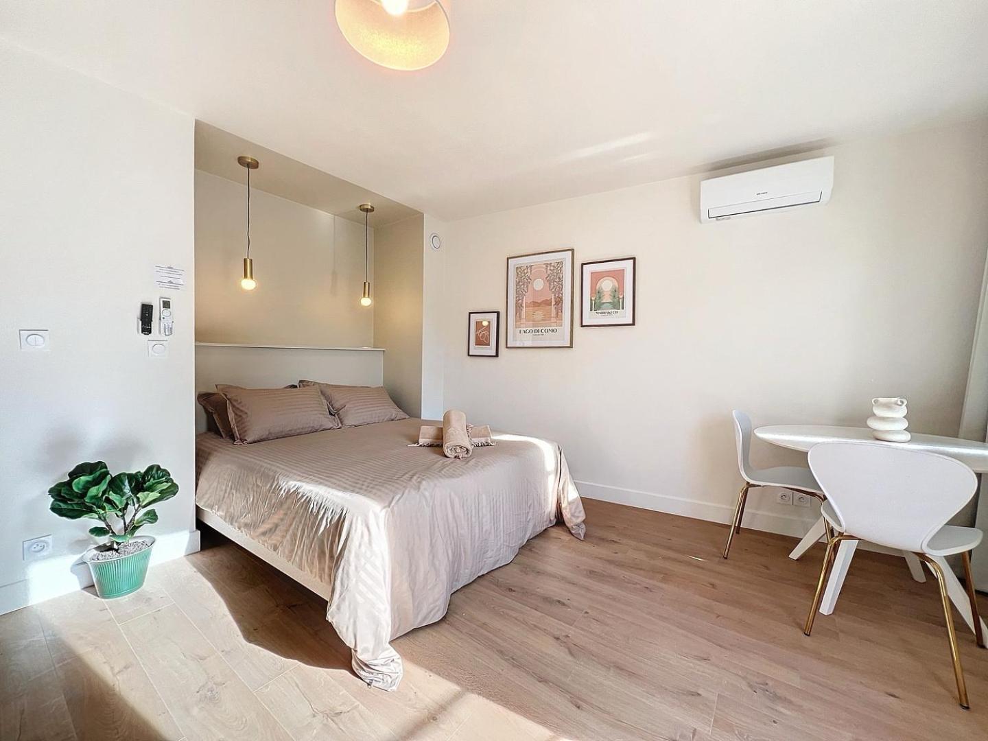 Charmant Appartement - Avec Balcon & Climatisation - Les Freres De La Loc' マルセイユ エクステリア 写真